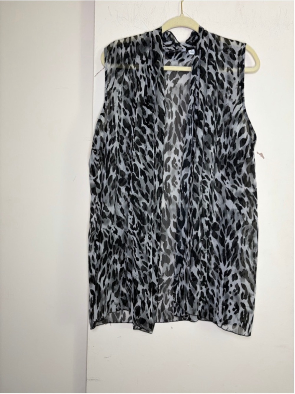 Joan Rivers Classics Gray Leopard Print Sheer Georgette Open Front Vest Size XL